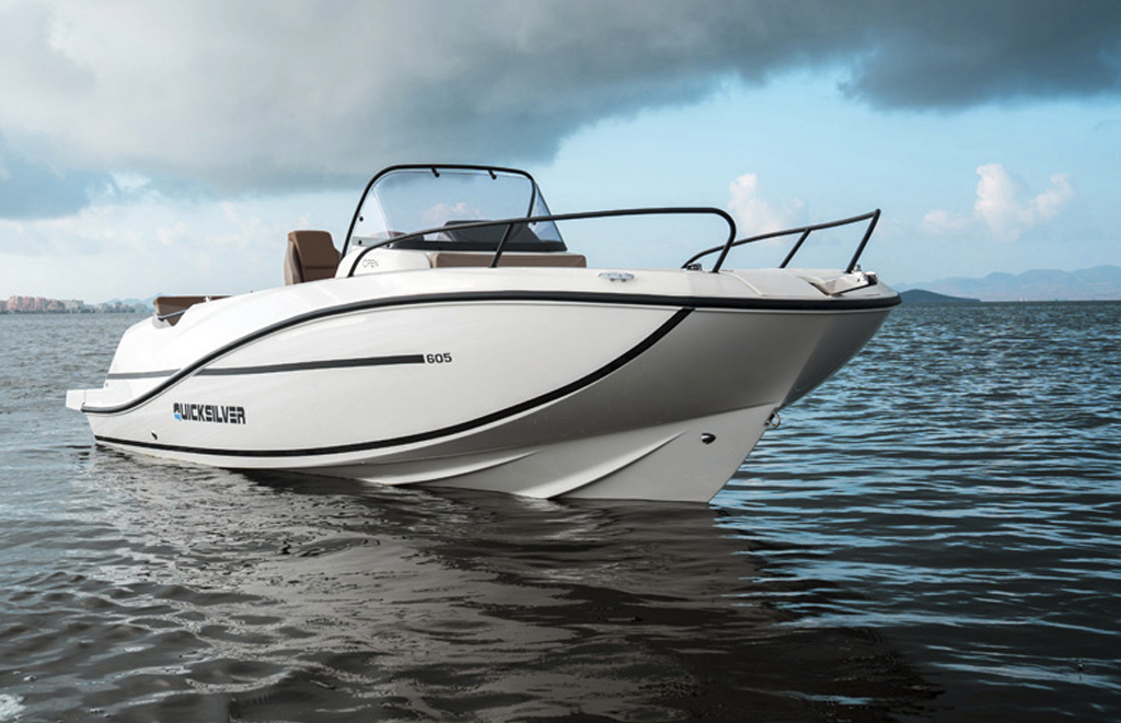 Boat rental in Campomanes – Quicksilver 605 Open Mawi